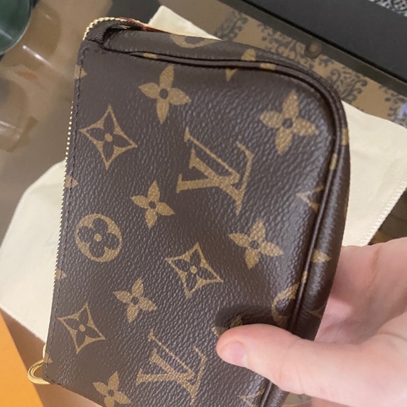 Mini pochette in monogram - Picture 8 of 16